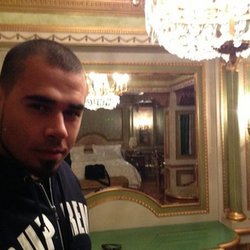 Afrojack : Superbe chambre d'hôtel à Milan