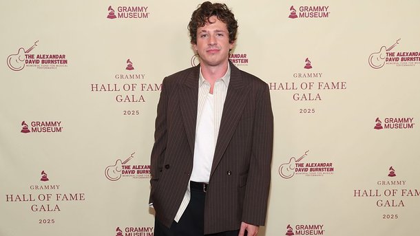 Charlie Puth de retour à Paris en 2026 avec un concert évènement