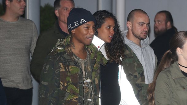 Pharrell Williams : futur papa heureux au concert de Kanye West!