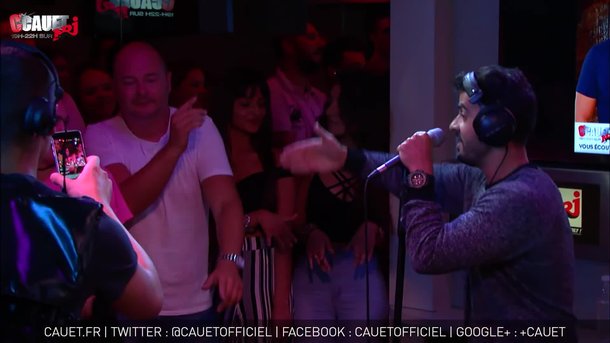 Luis Fonsi "Despacito" - Live chez Cauet sur NRJ