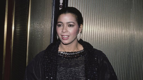 Disparition d’Irene Cara :  les stars soulignent la grande influence de la chanteuse