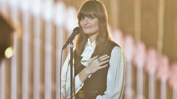 Clara Luciani : retour sur le triomphe de son tube "La Grenade"