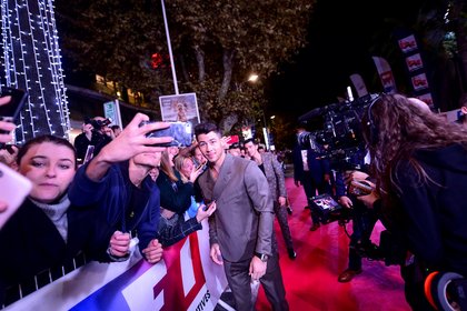 Jonas Brothers - Montée des Marches NRJ Music Awards 2019