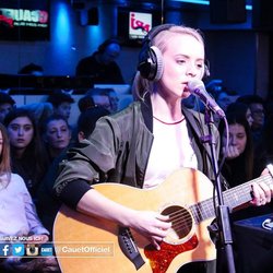 Mardi 9 Février avec Madilyn Bailey - C Cauet sur NRJ