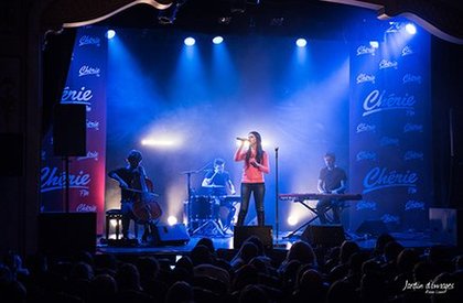 Concert Pop Love - Marina Kaye