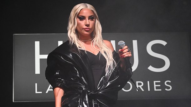 Lady Gaga révèle la signification de son hit "Rain On Me"