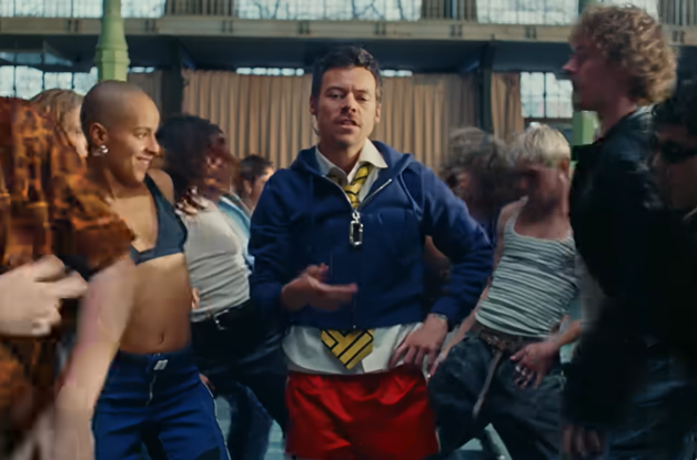 Harry Styles - "Dance No More", vidéo clip