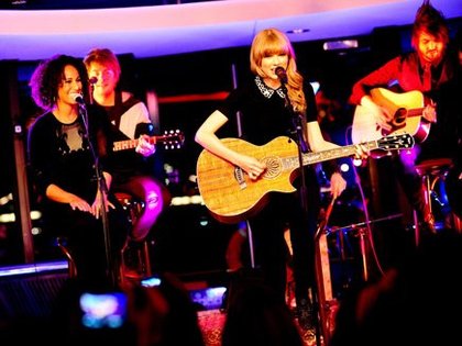 Taylor Swift en concert privé NRJ