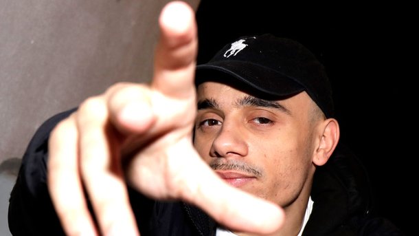 Zoom sur "Rap vs Réalité 2", l'énorme succès YouTube de Mister V