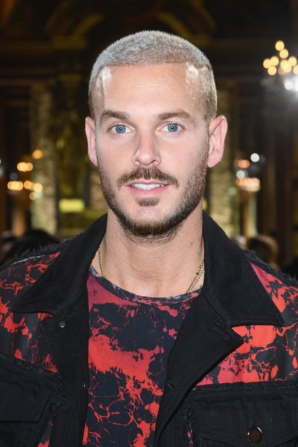 M. Pokora : barbe de trois jours ou barbe fournie, tout lui va