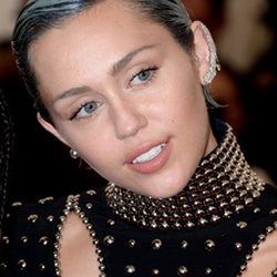 Miley Cyrus - coiffures