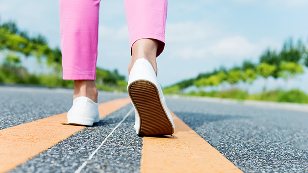 Les infos du Réveil Chérie : La semelle qui réchauffe ou refroidit vos pieds avec l'énergie de vos pas