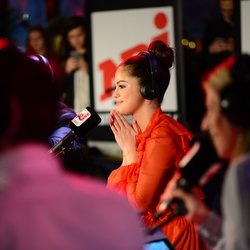 Selena Gomez à Paris chez Cauet