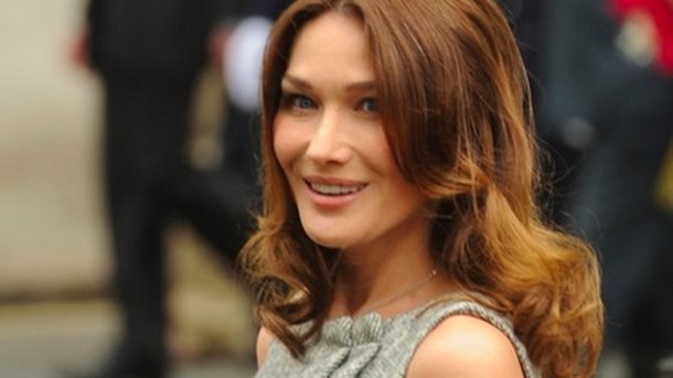 Carla Bruni : en pleine promotion aux Etats-Unis