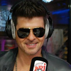 Vendredi 31 mai avec Robin Thicke