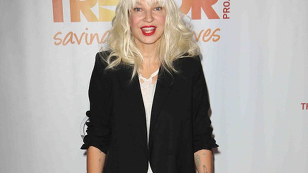 Sia : un duo avec l'ex de Katy Perry!