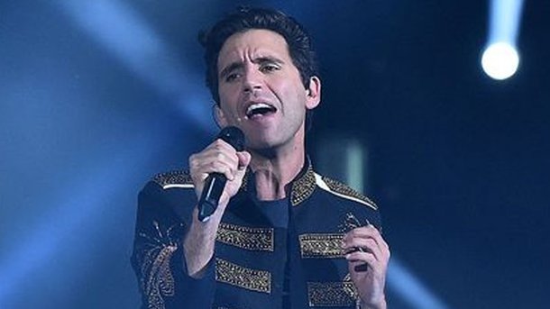 Mika : ses hommages en chanson à son idole Freddie Mercury