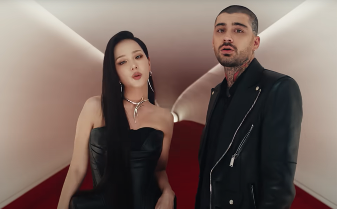 Jisoo et Zyan Malik, clip "Eyes Closed" - 2025