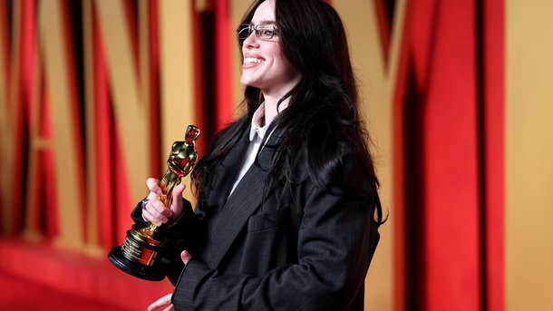 Oscars 2024 : Billie Eilish entre dans l’histoire avec « What Was I Made For? »