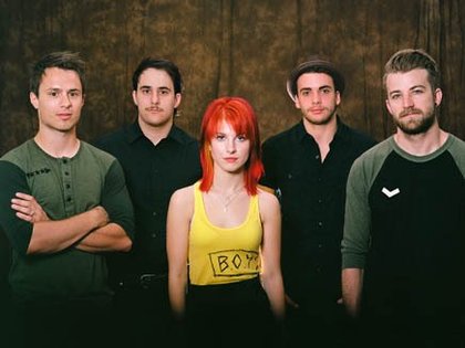 Paramore : les frères Farro quittent le groupe