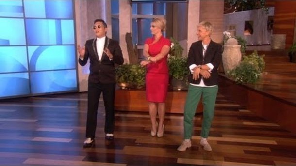 Britney Spears fait la "Horse Riding dance" à la télévision américaine