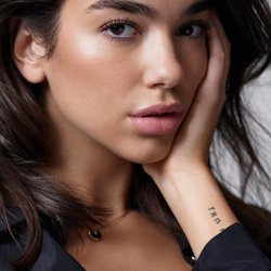 Dua Lipa