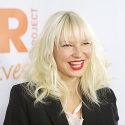 Sia dévoile son visage!