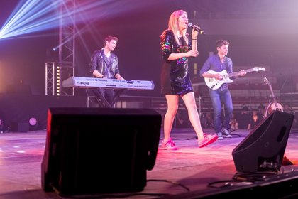 NRJ Music Tour Lyon - Louane