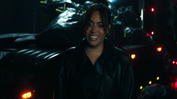 Pour son retour, Amel Bent règle ses comptes dans "Décharge mentale"