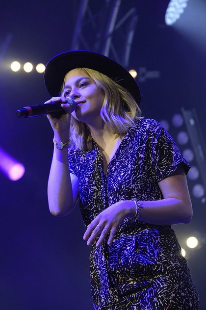 Louane - NRJ Music Tour Compiègne 2016