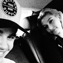 justin-bieber-et-hailey-baldwin