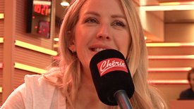 Ellie Goulding en direct du Réveil Chérie
