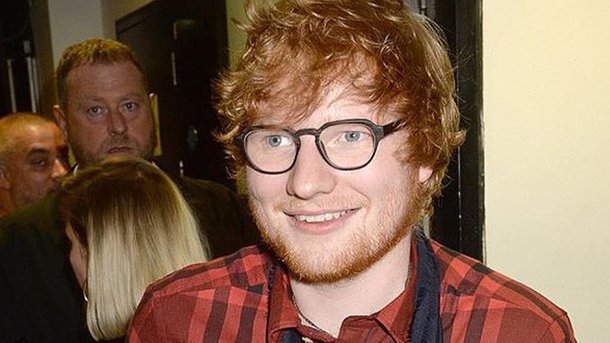 Ed Sheeran pourrait bientôt ouvrir un bar à concerts à Londres