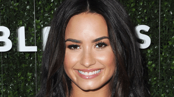 Demi Lovato: radieuse pour sa nouvelle collaboration avec Fabletics!
