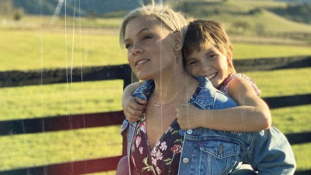 Le coup de cœur du Club Chérie : "Cover Me in Sunshine" de P!nk et Willow Sage Hart