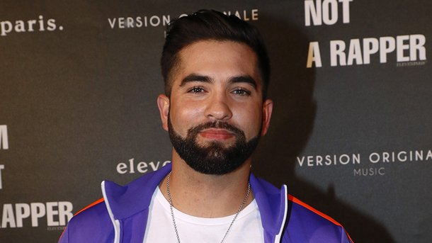 Kendji Girac reprend "Les Yeux de la Mama" pour la Fête des Mères!