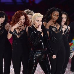 Lady Gaga - Victoria's Secret Show - Paris - le 30/11