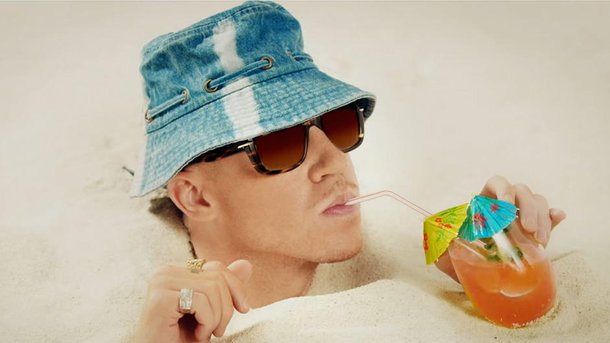MACKLEMORE FEAT KING DRAINO - HOW TO PLAY THE FLUTE