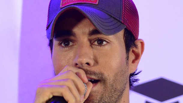 Enrique Iglesias : annonce la sortie de son nouveau single "Subeme La Radio"