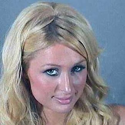 People en flag' : quand les stars prennent la pose pour la police