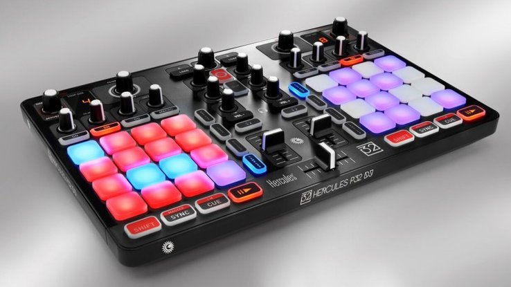 Contrôleur de mixage et de production musicale (remix) Hercules P32 DJ