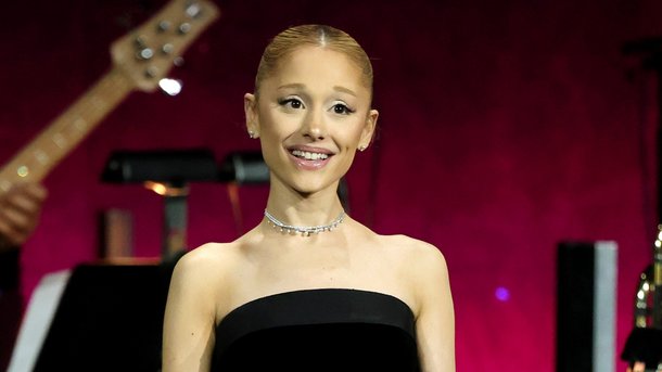Ariana Grande annonce enfin les dates de sa tournée "the eternal sunshine tour"