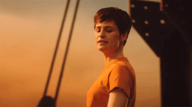 Christine and The Queens - Damn, dis-moi (feat. Dâm-Funk)