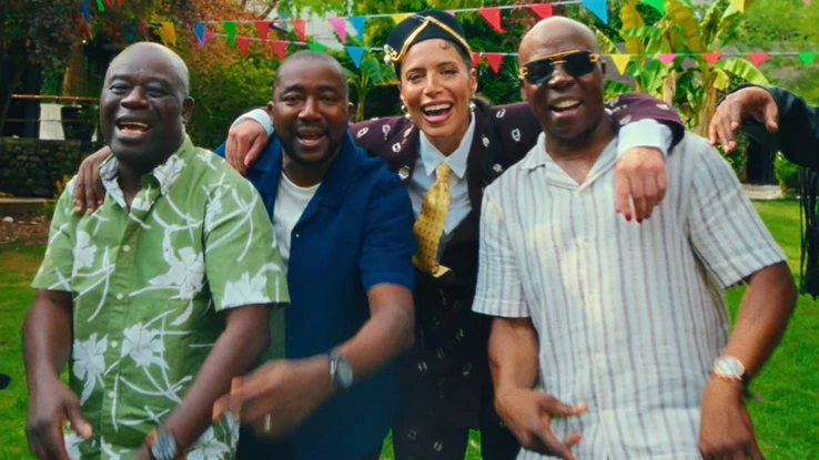 Zaho et Magic System dans le clip officiel "Mauvais Caractère Part 2" / Capture d'écran