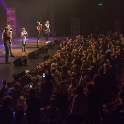 Concert Pop Love Kids United