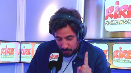  Maxime Gasteuil invité de Sébastien Boché sur Rire & Chansons - dans le métro parisien - photo 
