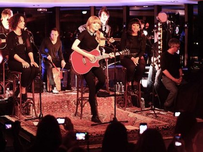 Taylor Swift en concert privé NRJ