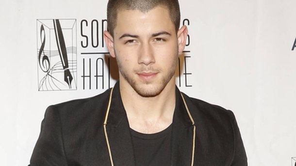 Nick Jonas : la fin des Jonas Brothers, c’est lui!