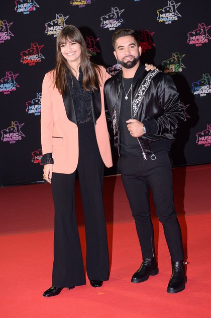 Clara Luciani et Kendji - Montée des Marches NRJ Music Awards 2019