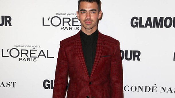 Joe Jonas : ultra sexy pour Guess!